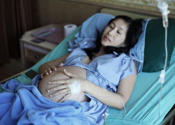 妇女体验可卡因对妊娠的影响